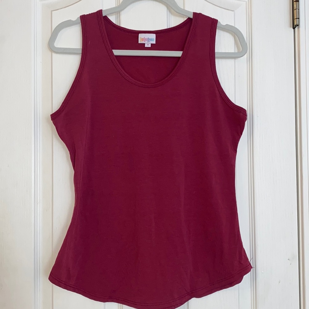 M LuLaRoe Tank Top